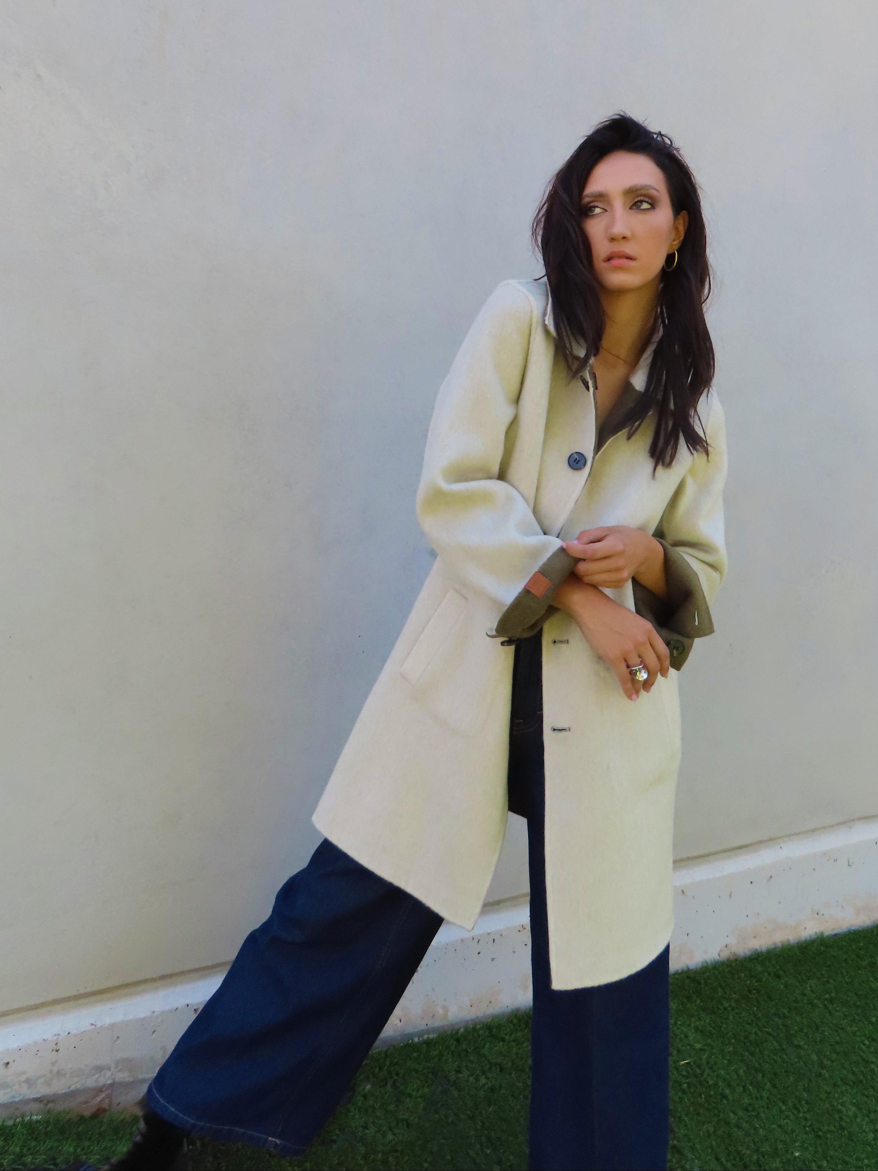 Abrigo reversible largo Oliva / Blanco